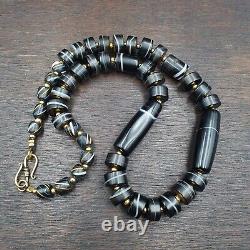 AA Antique Yemeni Agate Natural Rare pattern Banded Agate Bead Necklace BND-2