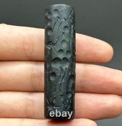 Ancient near eastern rare Agate stone intaglio cylinder bead