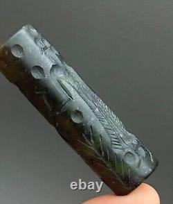 Ancient near eastern rare Agate stone intaglio cylinder bead