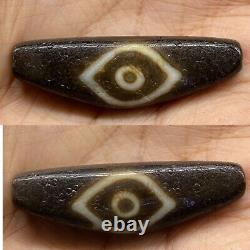 Ancient tibet very Old Rare Eyes Old Agate Dzi Bead