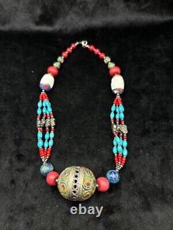 Beautiful Silver Vintage Rare Necklace With Coral Turquoise Shell & Agate Stone