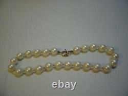 Fabulous-9ct Gold- Real Pearls Bracelet-rare-beautiful-creamy Colour Vintage