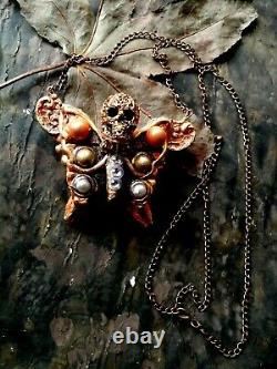 Jewelry woman fashion necklace gothic pendant butterfly amulet skull locket bib