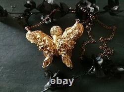 Jewelry woman fashion necklace gothic pendant butterfly amulet skull locket bib
