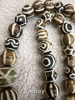 Lot Beads Rare Patterns South Asian Burmese Old Pumtek petrified Wood Beads