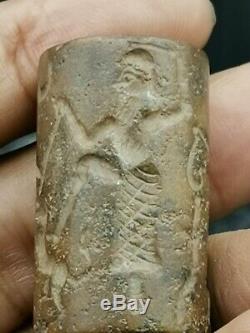 Near Eastern sasanian old King hunting lion rare carved cylinder seal bead