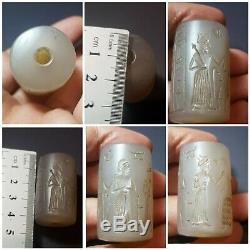 Near eastern sassanian very old agate stone rare inscrption cylinderseal bead