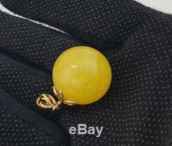 Pendant Stone Bead Natural Amber Baltic 9,5g Vintage Old White Rare Sea 125