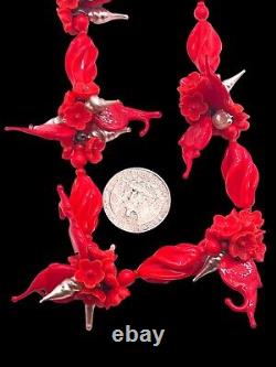 RARE Vintage Red Glass Fish & Flower & Spikey Faux Pearl Dangle Beaded Necklace