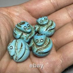 Rare Chinese old Turquoise animel design 11 beads