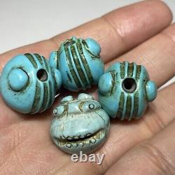 Rare Chinese old Turquoise animel design 11 beads