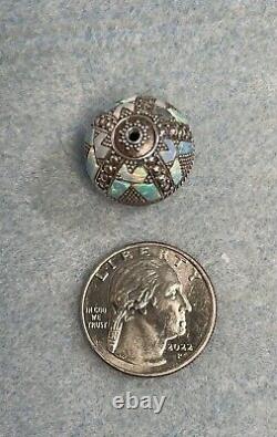 Rare Find! D. Freeland Jr Sterling Silver Australian Black Opal Inlaid Bead