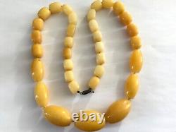 Rare Huge Natural lemon yellow jade bead necklace. Length 29. Weight 225 gr