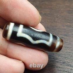 Rare Old Tibetan Eye Agate Dzi Bead High-Quality Amulet with 3 Circle Eyes