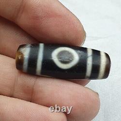 Rare Old Tibetan Eye Agate Dzi Bead High-Quality Amulet with 3 Circle Eyes