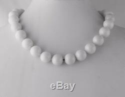 Rare Tiffany & Co 16 mm White Agate Gemstone Beads Silver Necklace 19 inches