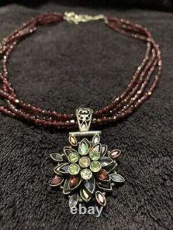 Rare VINTAGE with 3D Garnet/Peridot Slide Pendant Silver Necklace