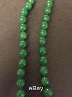 Rare Vintage 14K Gold With Green 8MM Jade Bead Ball Necklace