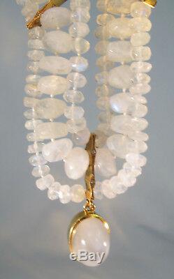 Rare Vintage 18K Moonstone Cameo Bead & Diamond Pendant Necklace Spectacular