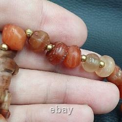 Rare Vintage Agate Animal Figurine Bracelet with Carnelian Beads