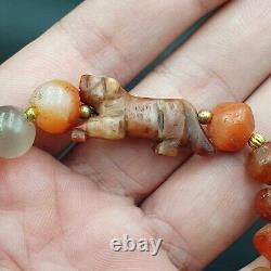 Rare Vintage Agate Animal Figurine Bracelet with Carnelian Beads