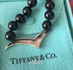 Tiffany & Co RARE VINTAGE Onyx bead Sterling Silver Seagull Bird Necklace