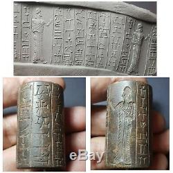 Very rare assyrian inscription garnet stone cylinderseal bead