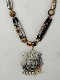 Vintage 12K GF Rare Tiger Coral Inlaid Beads Stone Fish SYMBOL Pendant Necklace